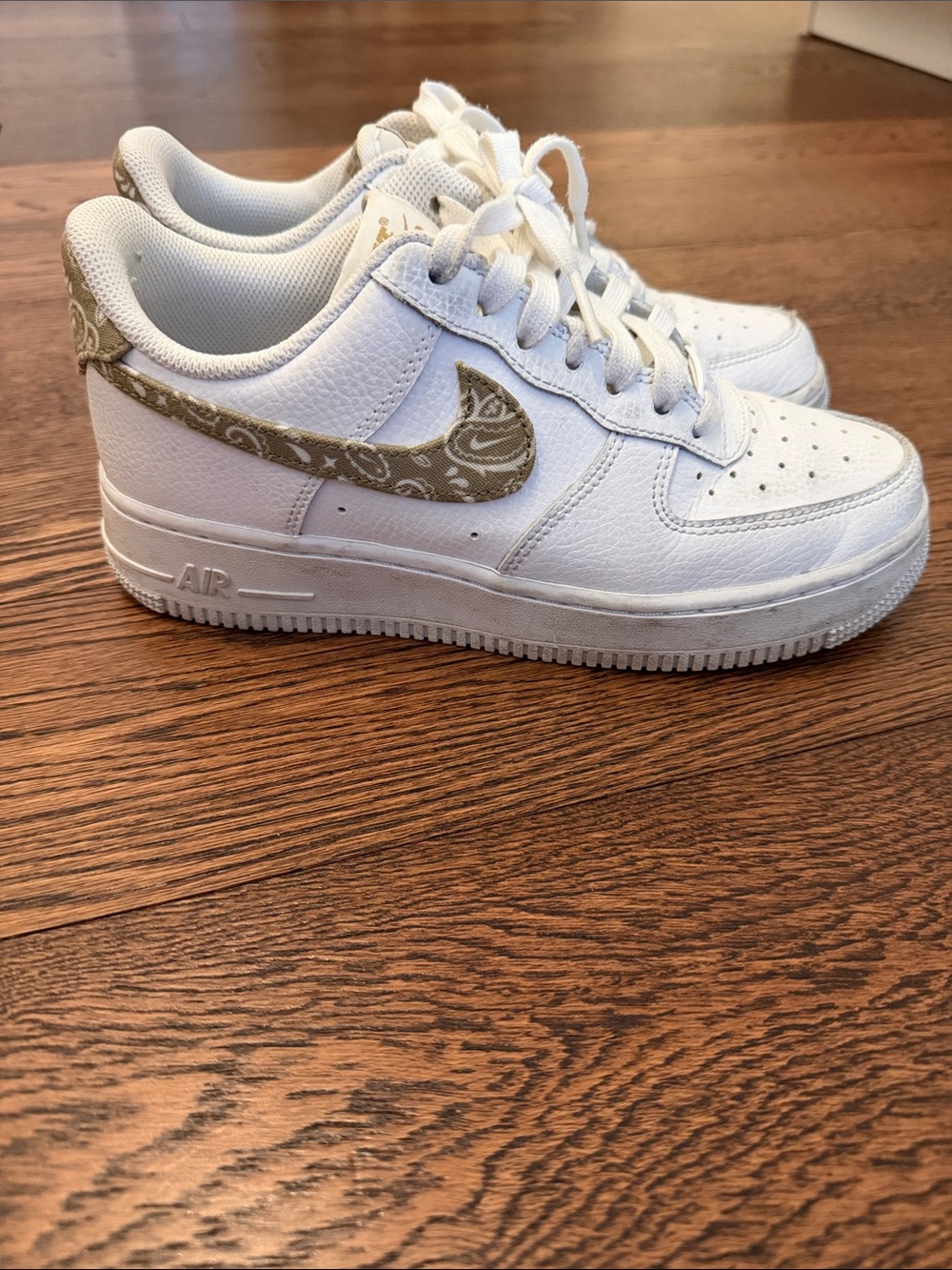 Nike Air Force Ones - Picture 2 of 8